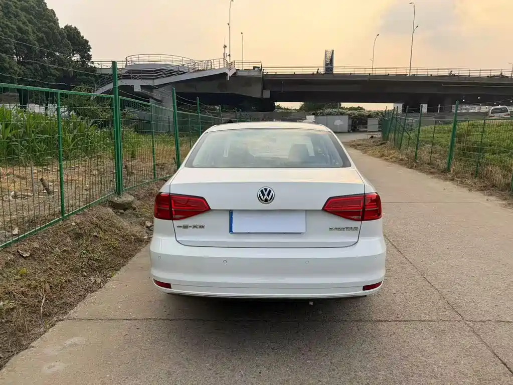 Volkswagen Sagitar 2019 — фото 11