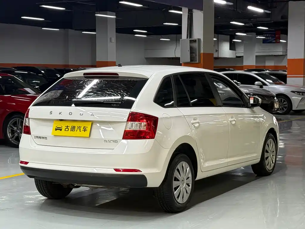 Skoda Rapid Spaceback 2019
