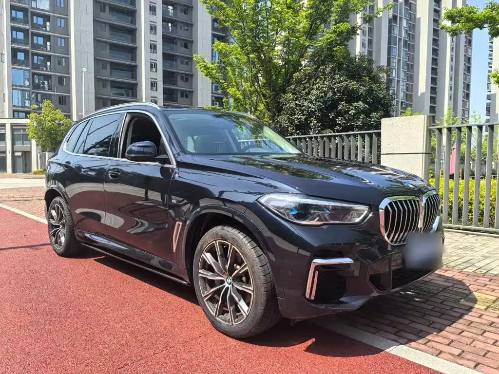 BMW X5 2022 — фото 11