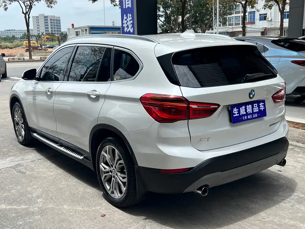 BMW X1 2019 — фото 6