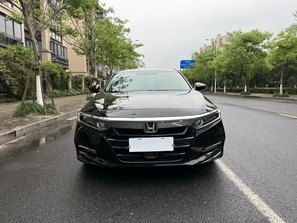 Honda Accord 2020 — фото 2