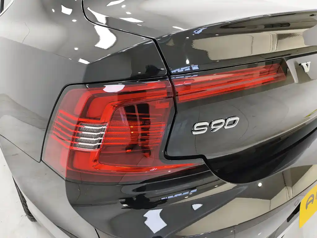 Volvo S90 2024 — фото 18