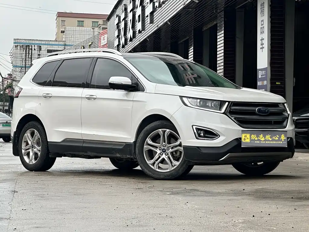 Ford Edge 2018 — фото 3