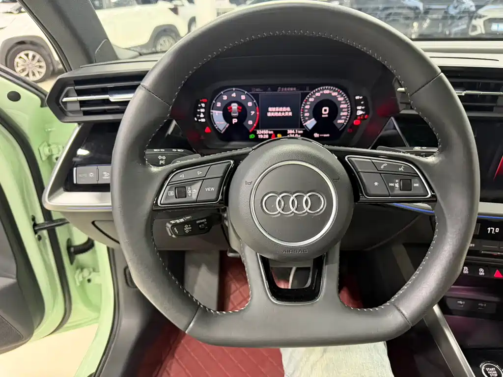 Audi A3 2022 — фото 11