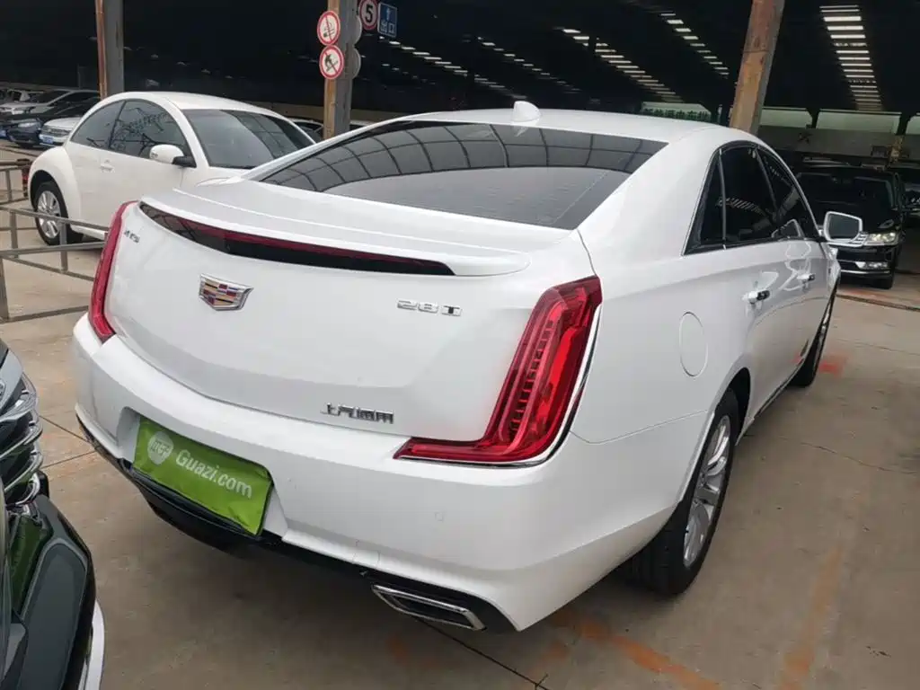 Cadillac XTS 2018 — фото 7
