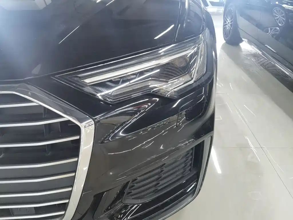 Audi A6L 2021 — фото 12