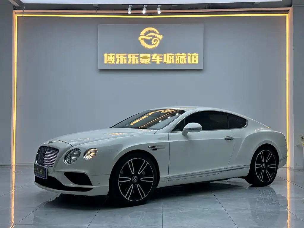 Bentley Continental 2018 — фото 1