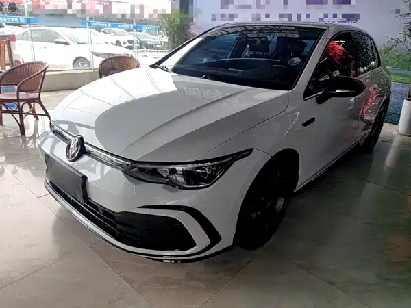 Volkswagen Golf 2022