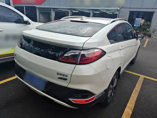 Venucia T90 2017