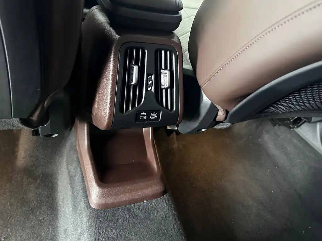 BMW X1 2023 — фото 17