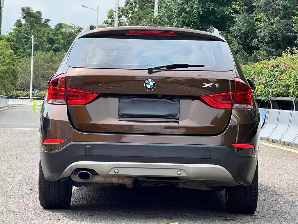 BMW X1 2014 — фото 15