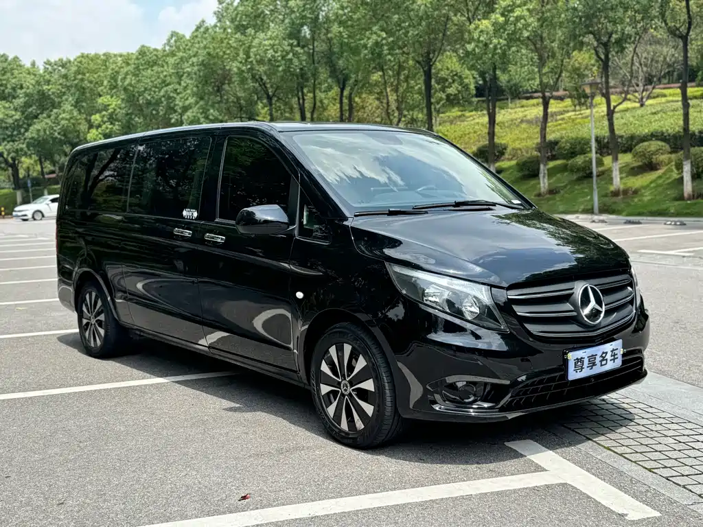 Mercedes-Benz Vito 2022 — фото 3
