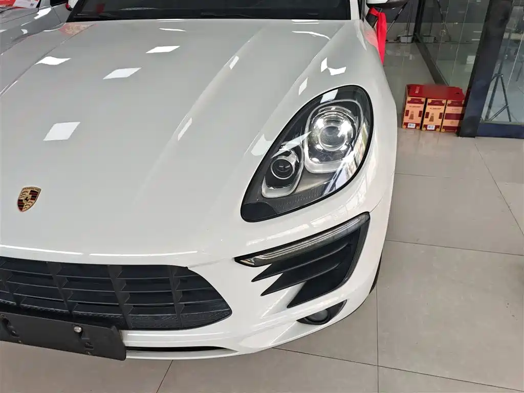 Porsche Macan 2015 — фото 24