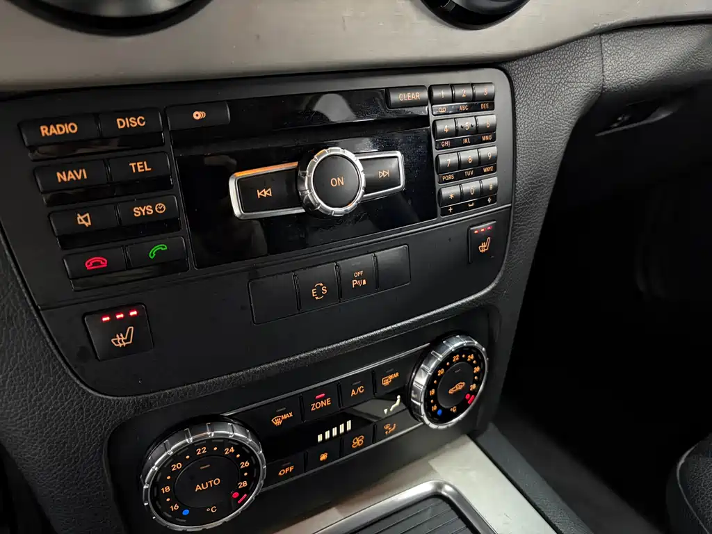 Mercedes-Benz GLK-Class 2013 — фото 10