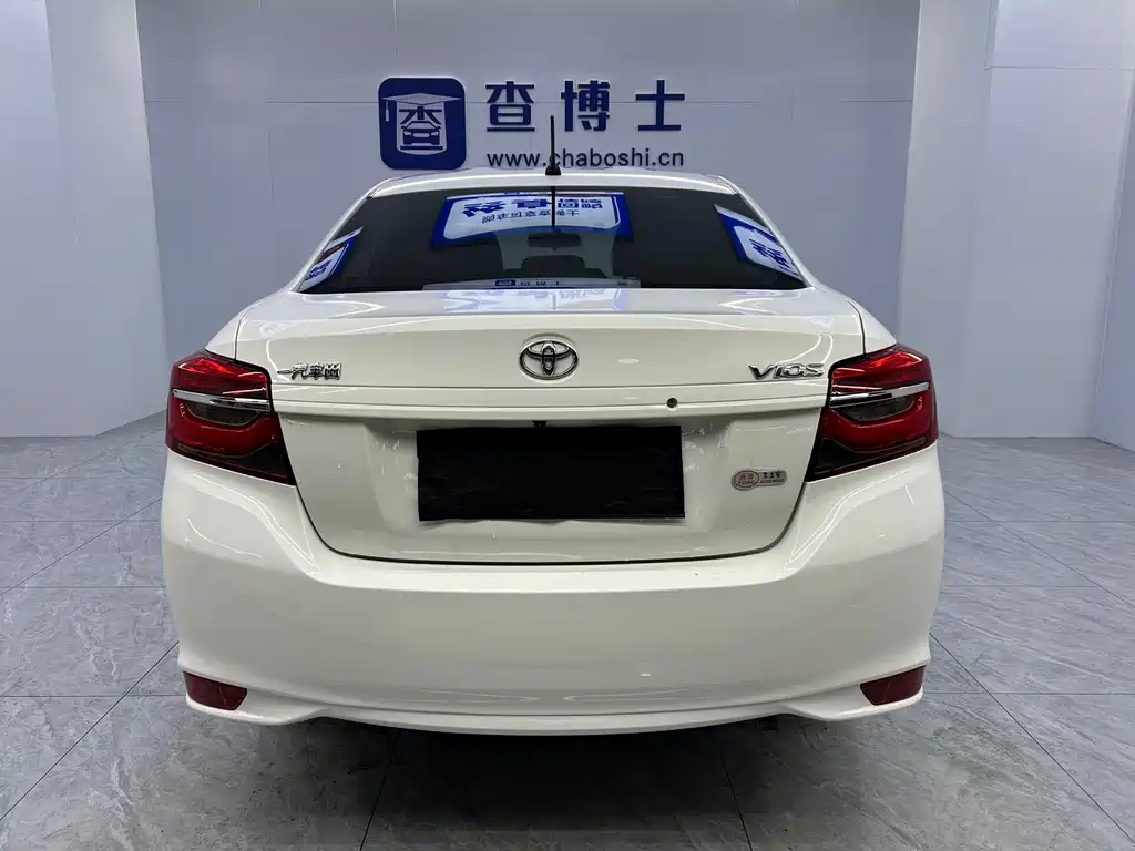 Toyota Vios 2022 — фото 13