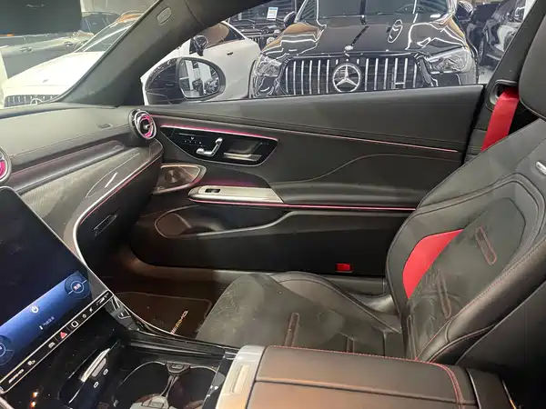 Mercedes-Benz CLE AMG 2025