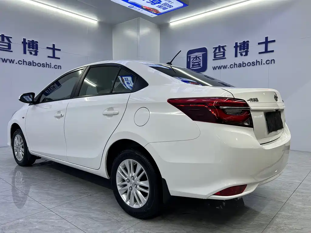 Toyota Vios 2022 — фото 12