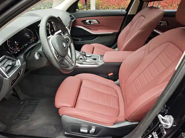 BMW 3 Series 2021