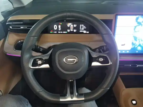 GAC Trumpchi E8 PHEV 2024
