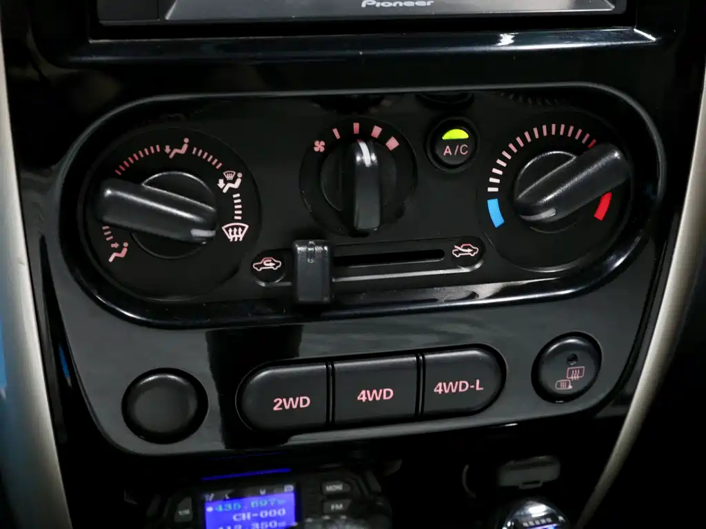 Suzuki Jimny 2017 — фото 22