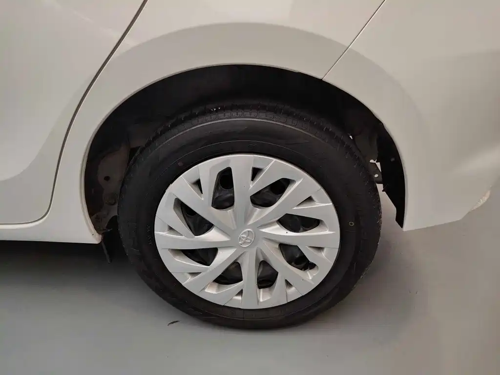 Toyota Vios FS 2020 — фото 16