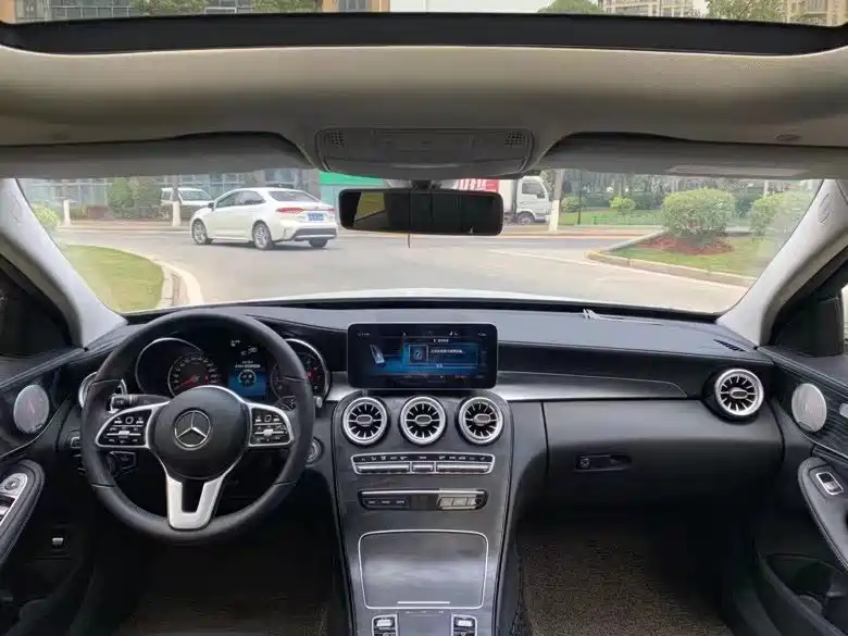Mercedes-Benz C-Class 2019