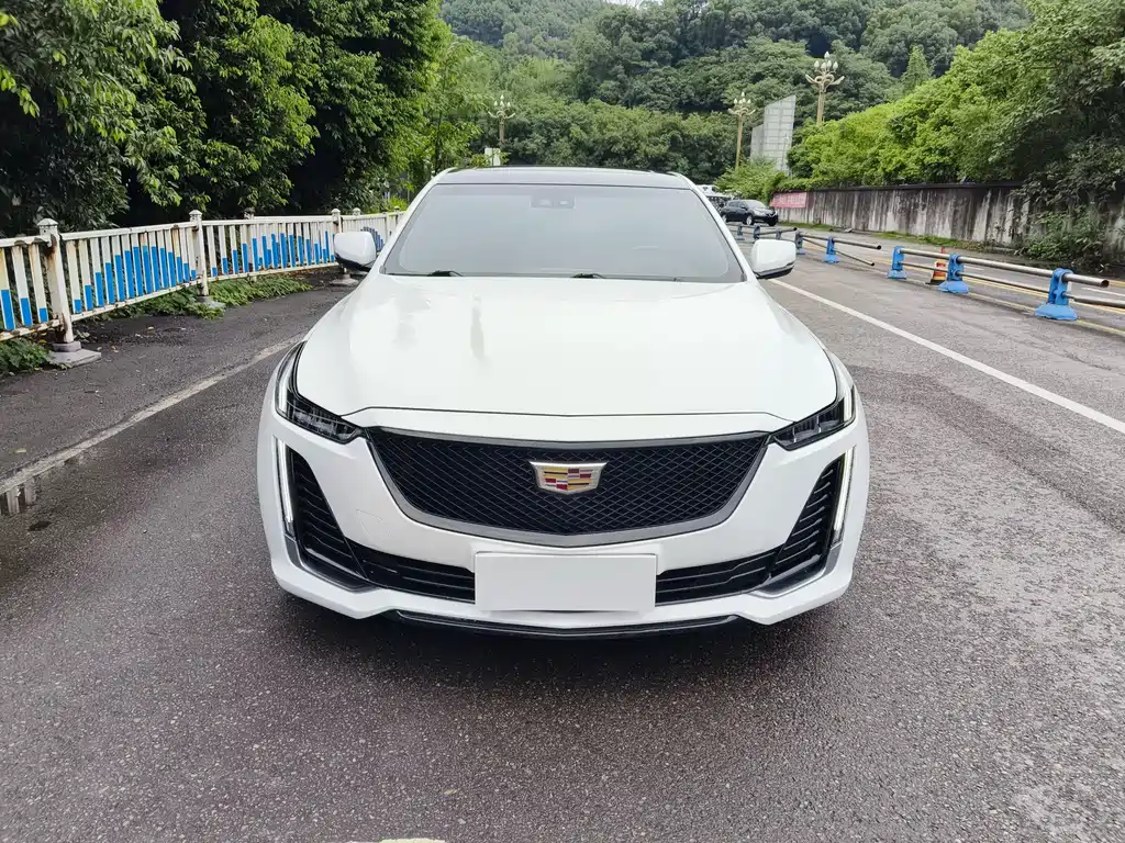 Cadillac CT5 2020 — фото 2