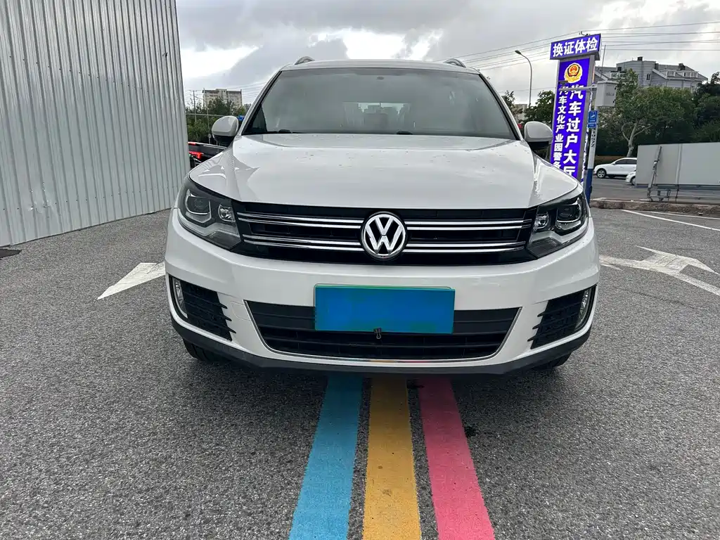 Volkswagen Tiguan 2019 — фото 2