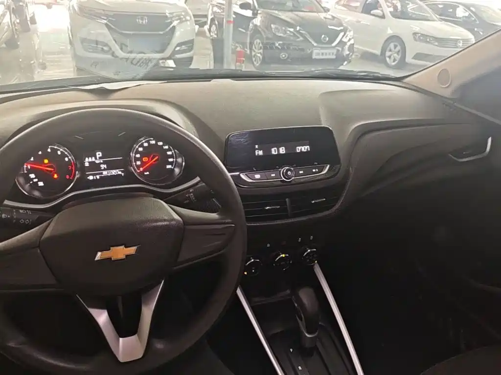 Chevrolet Cavalier 2021 — фото 10