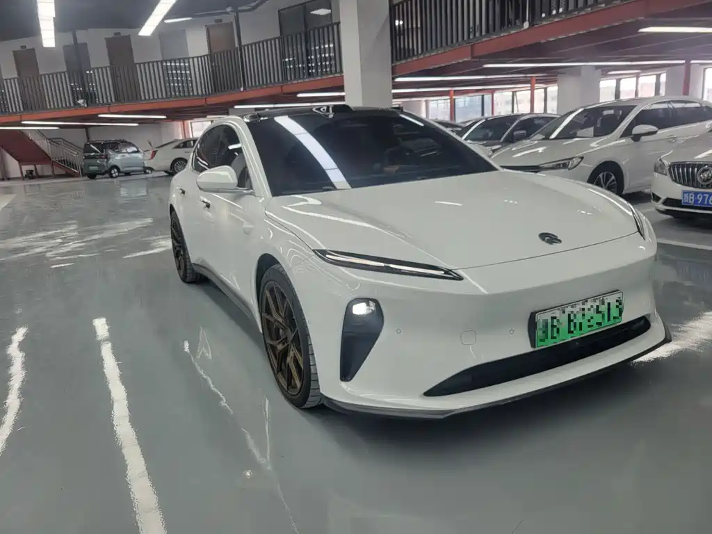 NIO ET5 2023