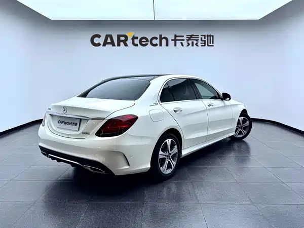 Mercedes-Benz C-Class 2020