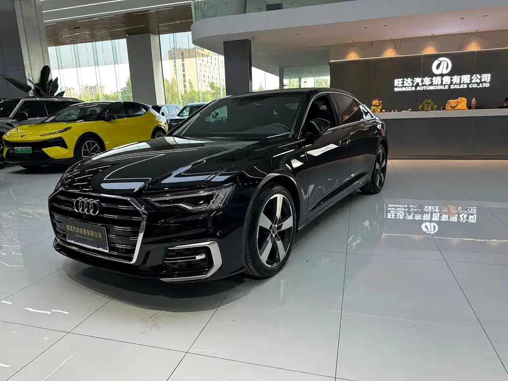 Audi A6L 2023 — фото 1