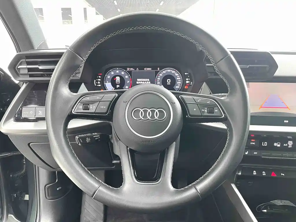 Audi A3 2023 — фото 8