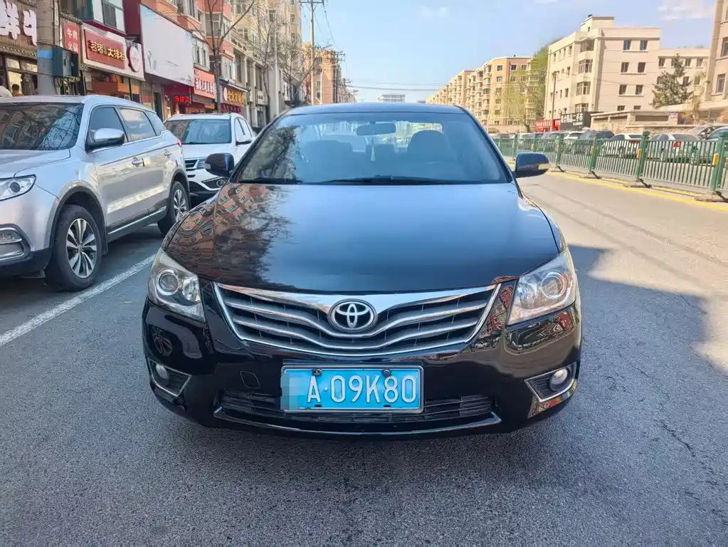 Toyota Camry 2015 — фото 2
