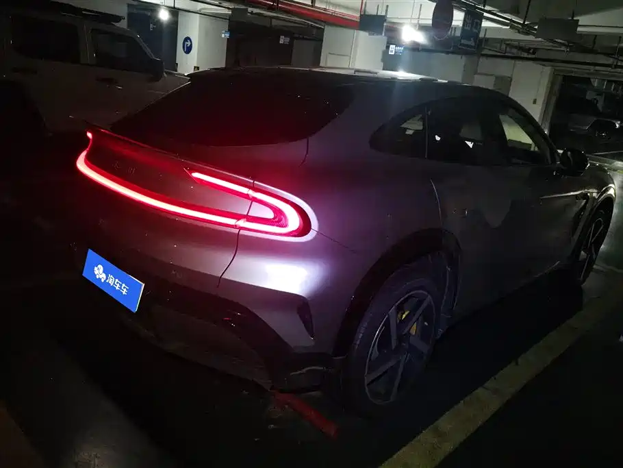 Xiaomi YU7 2025 — фото 3