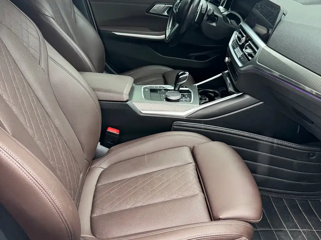 BMW 3 Series 2022 — фото 14