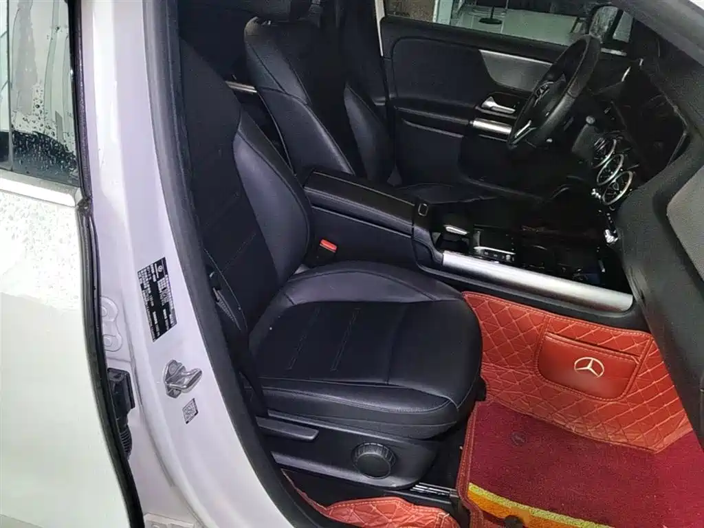 Mercedes-Benz GLA 2022 — фото 25