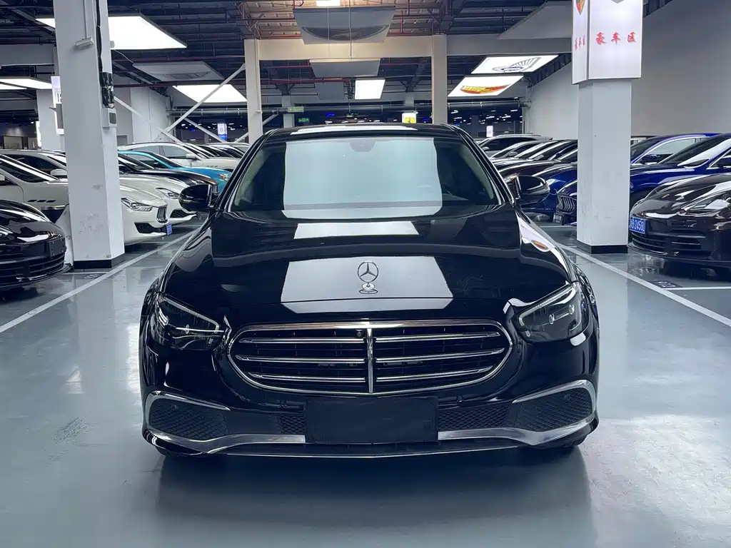 Mercedes-Benz E-Class 2021