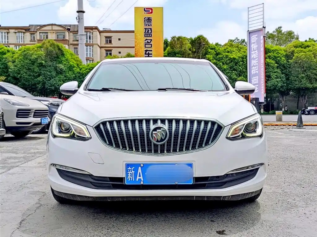 Buick Excelle 2016 — фото 2