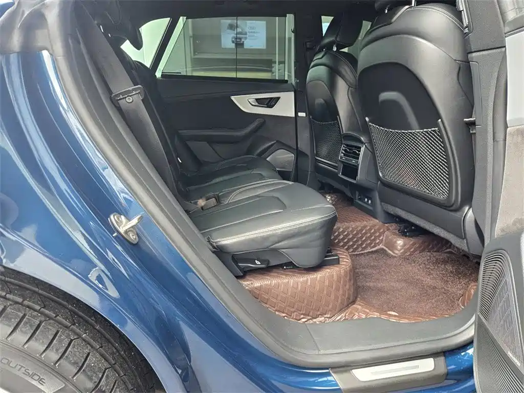 Audi Q8 2019