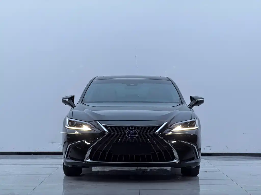 Lexus ES 2022 — фото 3