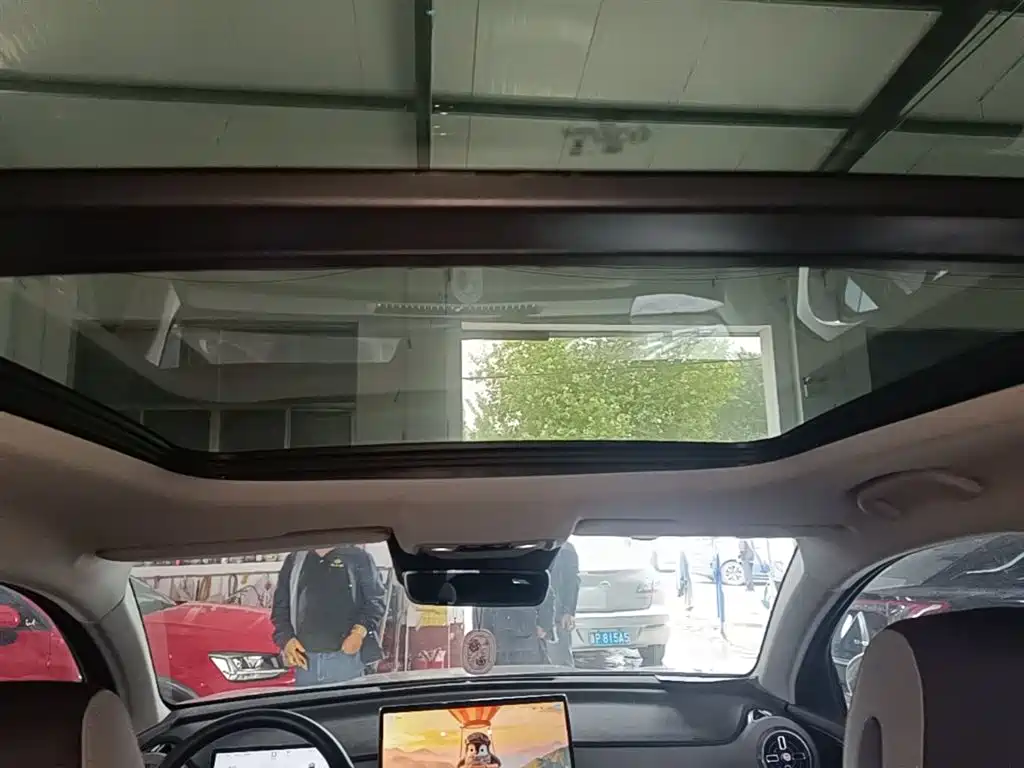 BYD Seal 05 DM-i 2025 — фото 18