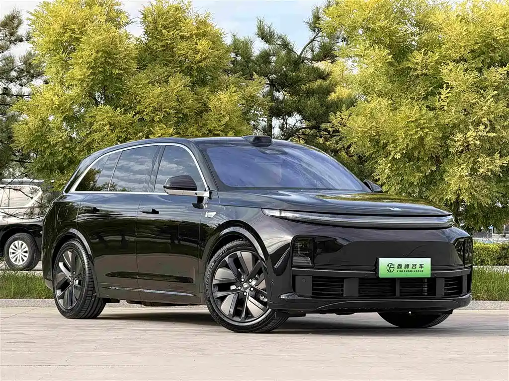 Li Auto Li L7 2025