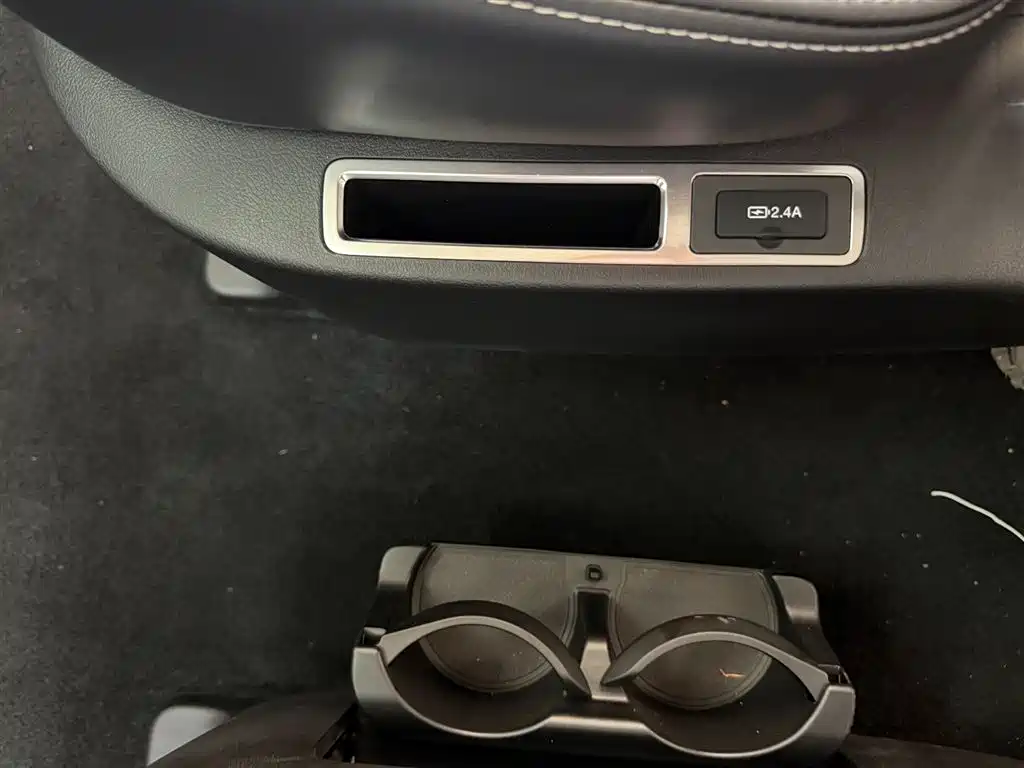 GAC Motor Trumpchi M6 2023 — фото 12