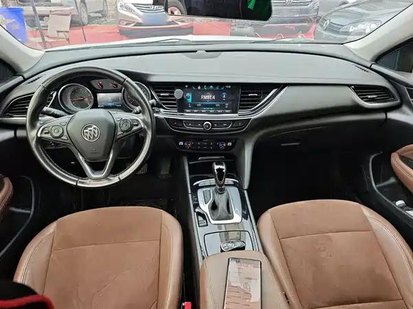 Buick Regal 2019
