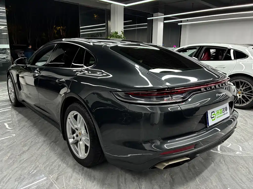 Porsche Panamera 2022 — фото 7