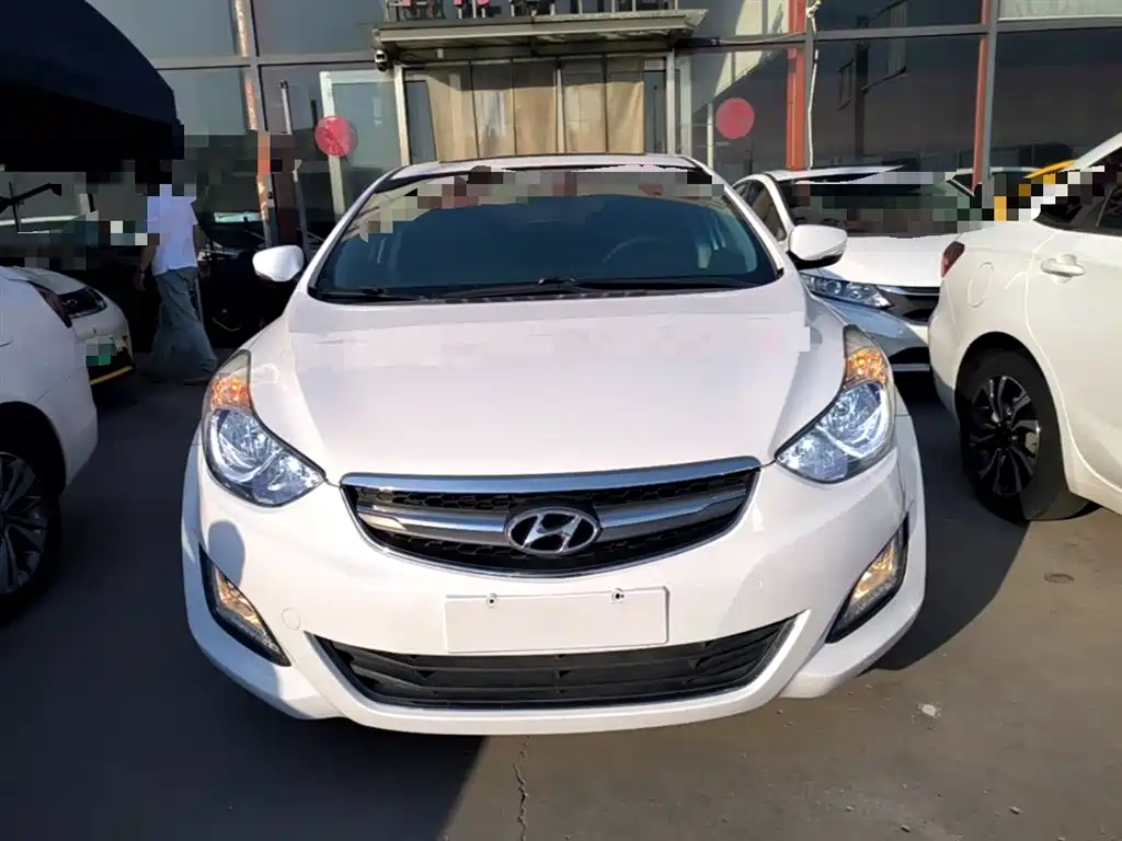 Hyundai Elantra Langdong 2015 — фото 3