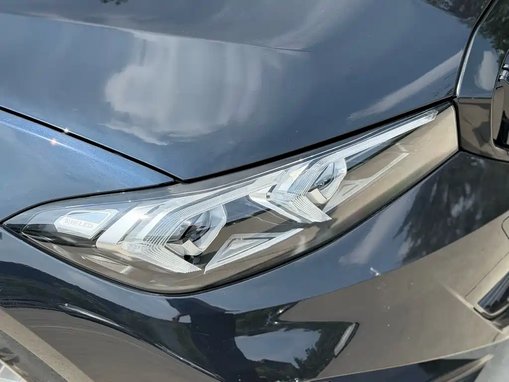 BMW i3 2024