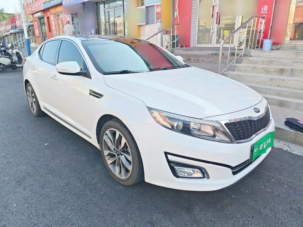 Kia K5 2015 — фото 24