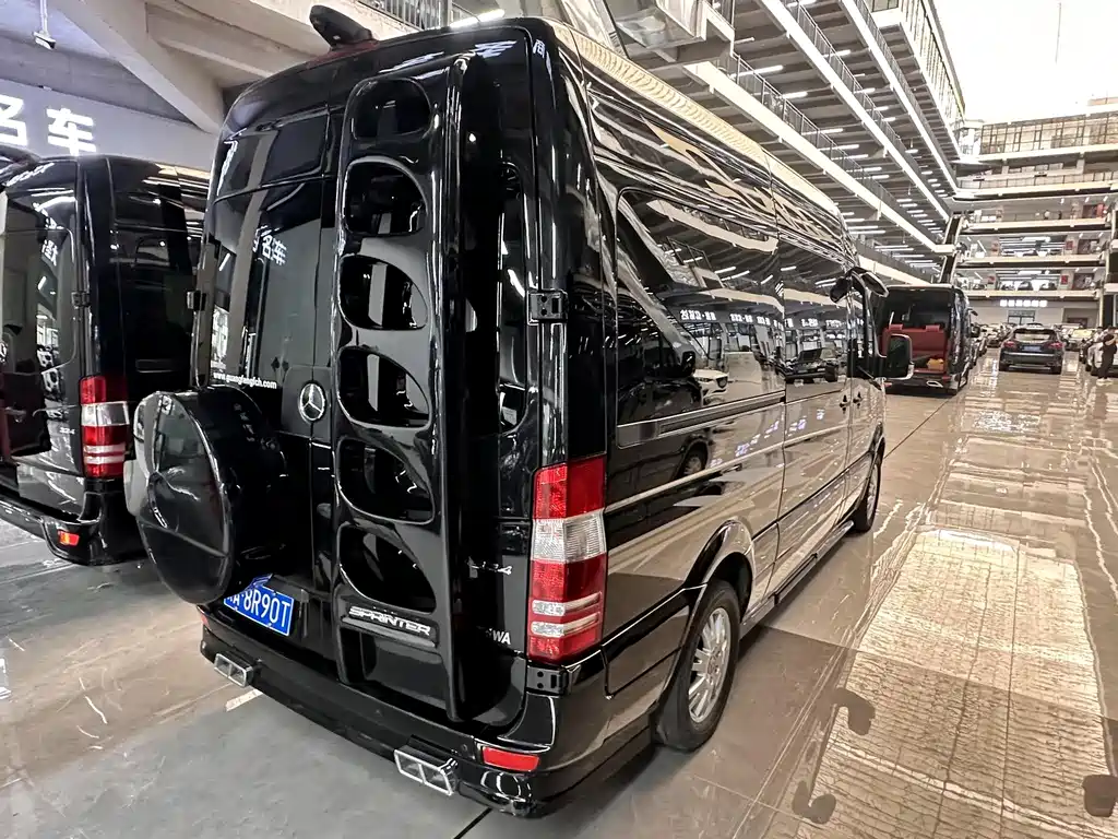 Mercedes-Benz Sprinter 2018 — фото 22